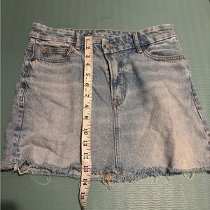 American Eagle Outfitters Blue Denim Skirt size 4